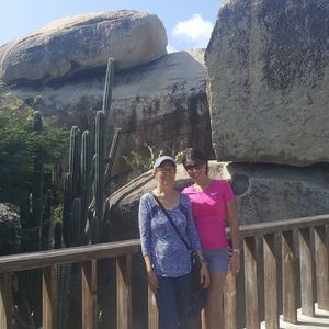 Meet your Posher, Nyl